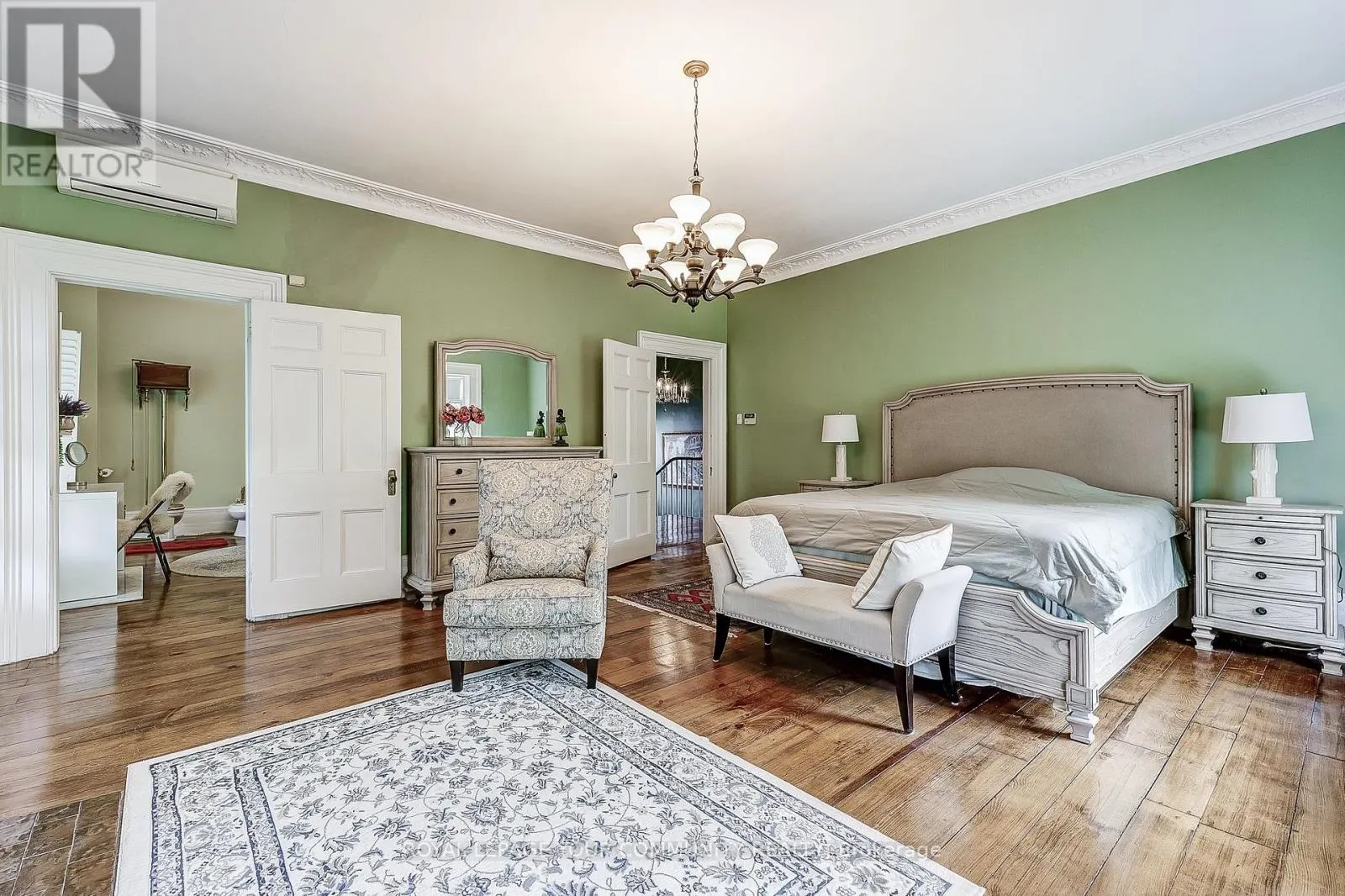 54 CRICKLEWOOD CRESCENT