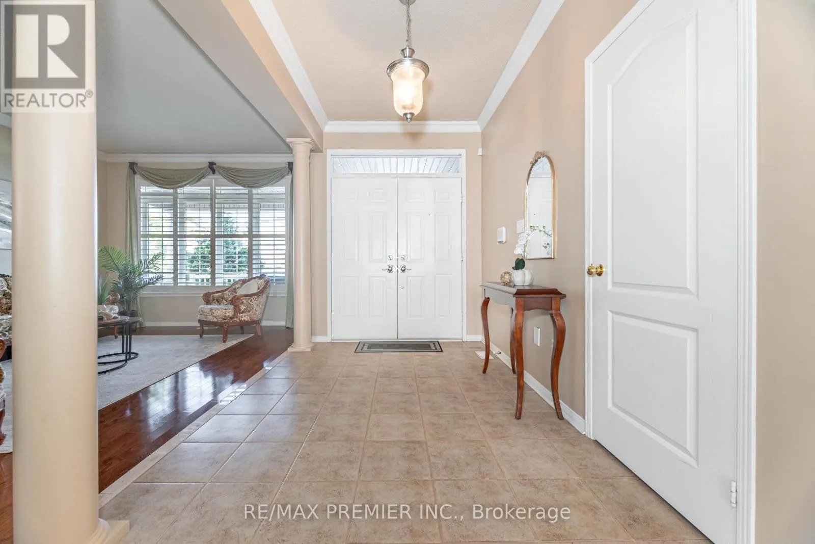 265 JULIA VALENTINA AVENUE