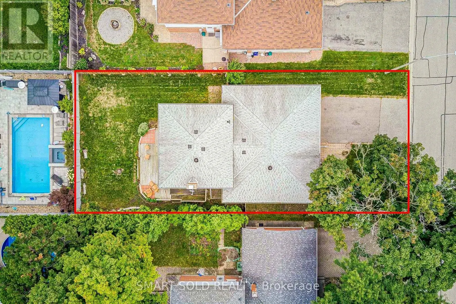 18 SHADY LANE CRESCENT