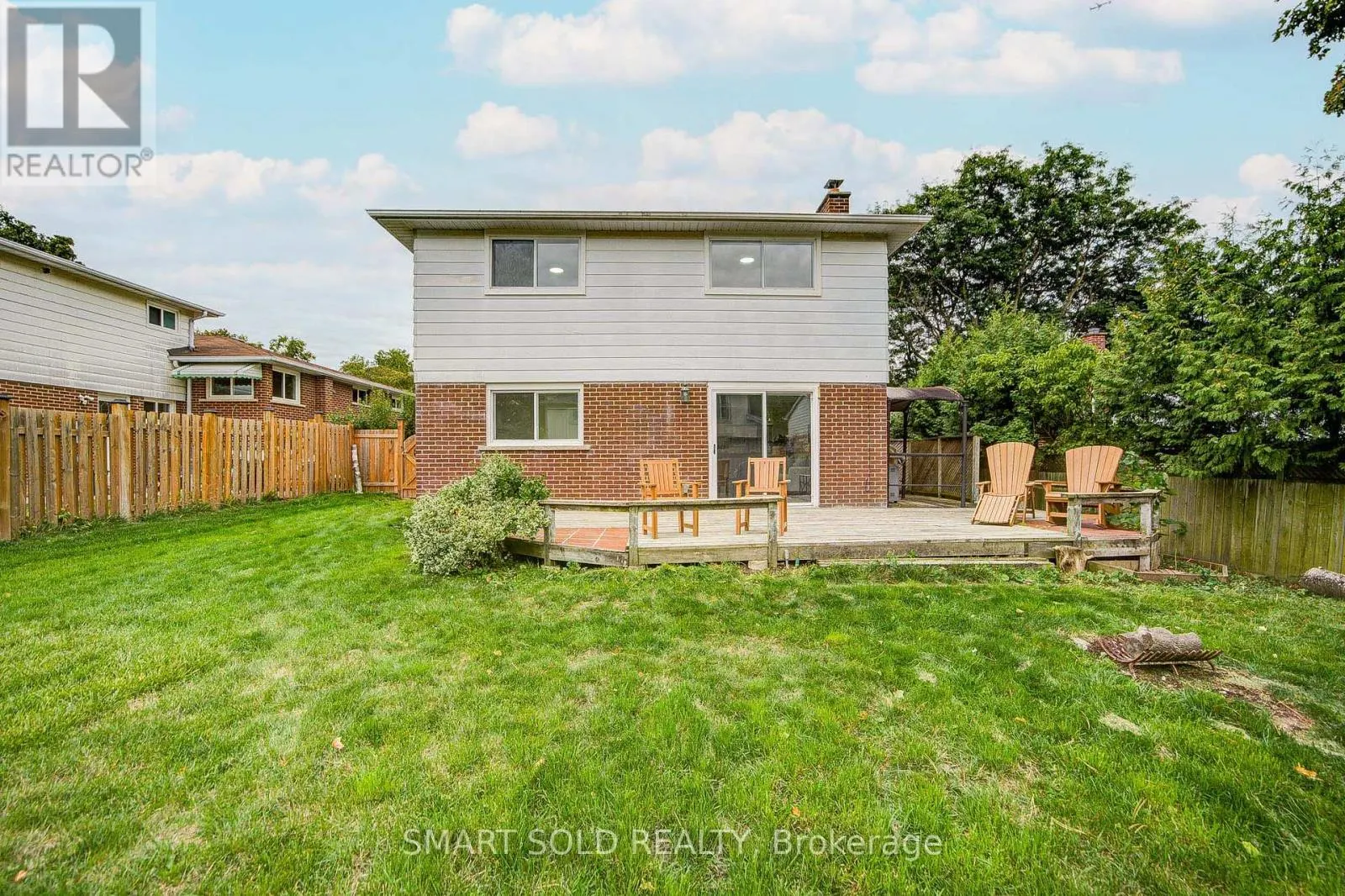 18 SHADY LANE CRESCENT