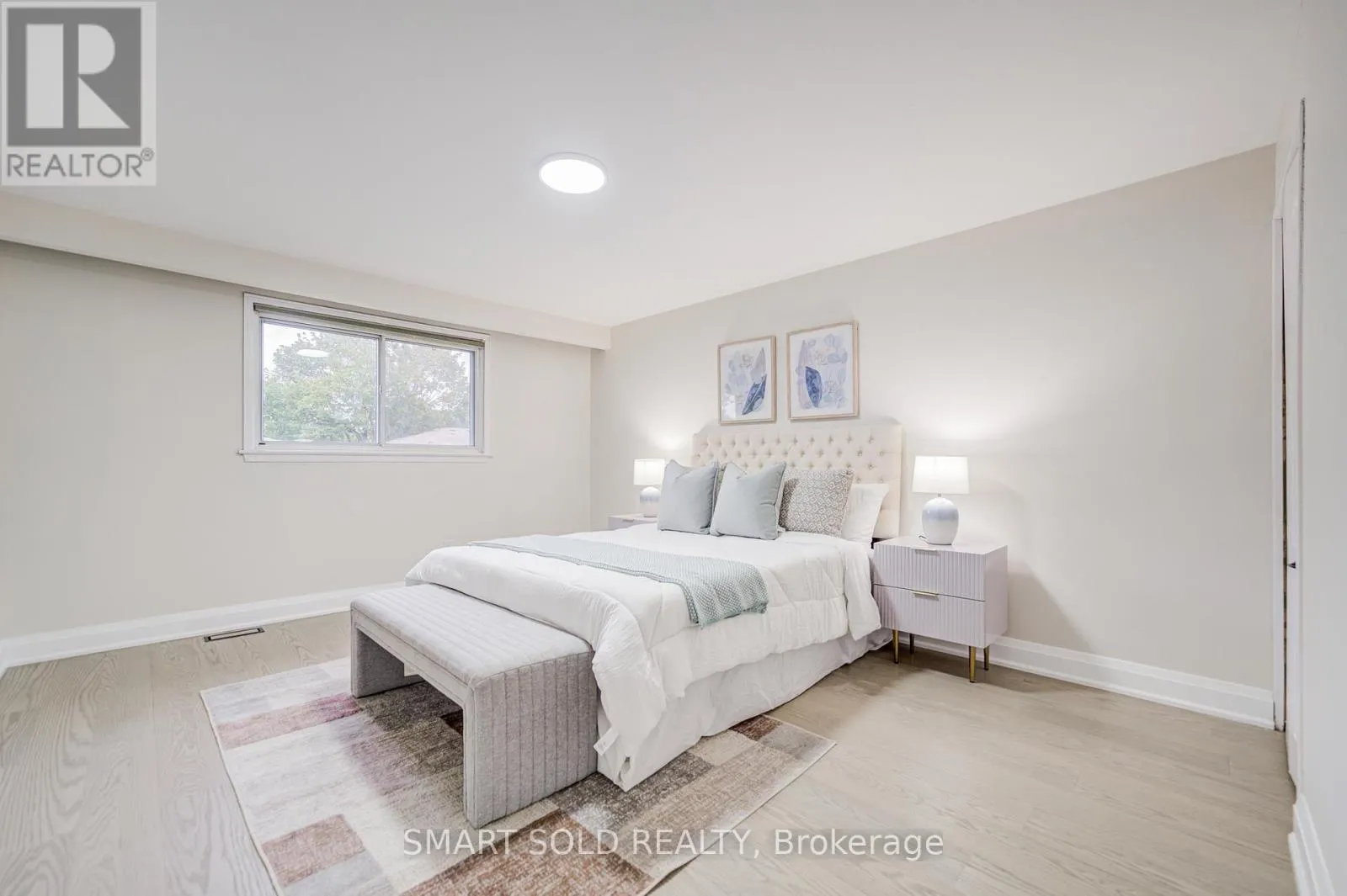 18 SHADY LANE CRESCENT