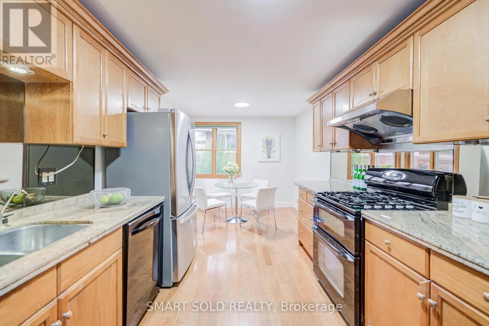 18 SHADY LANE CRESCENT