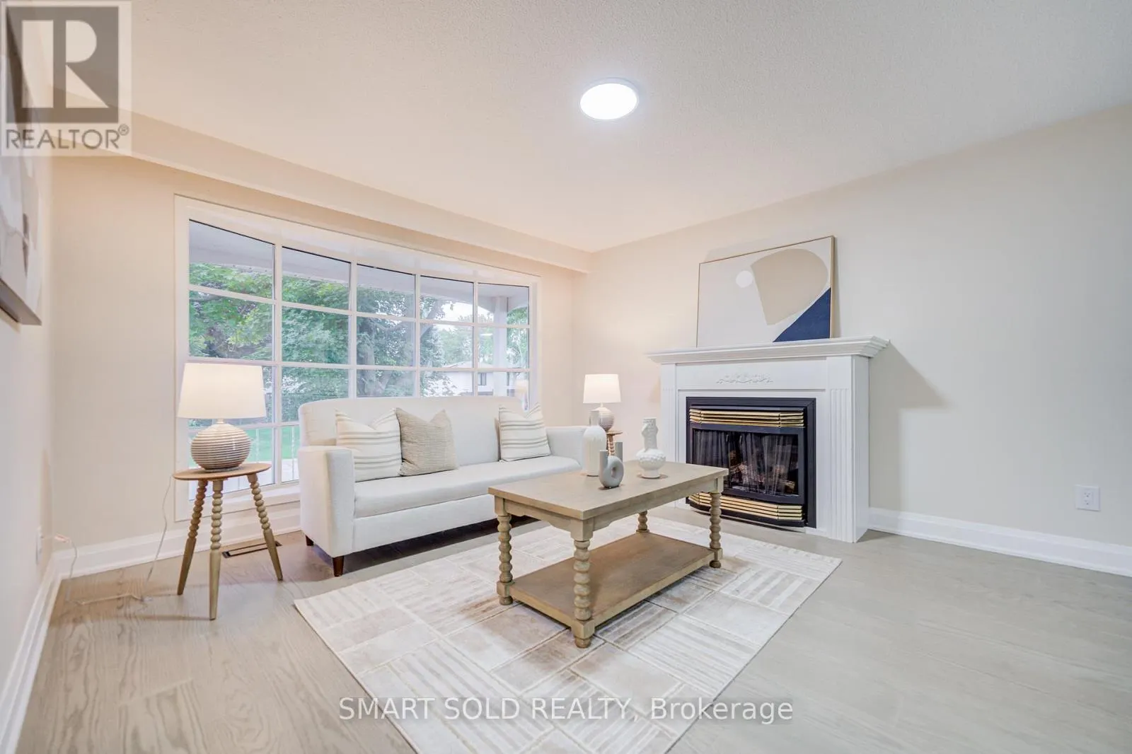 18 SHADY LANE CRESCENT