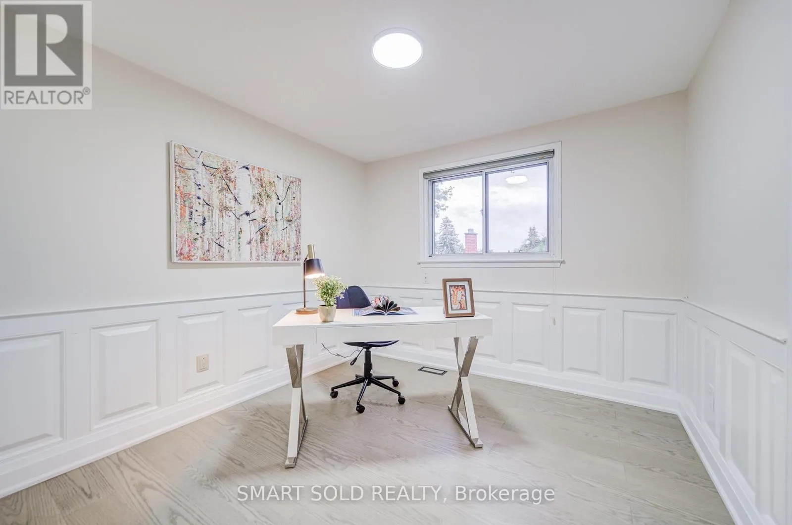 18 SHADY LANE CRESCENT