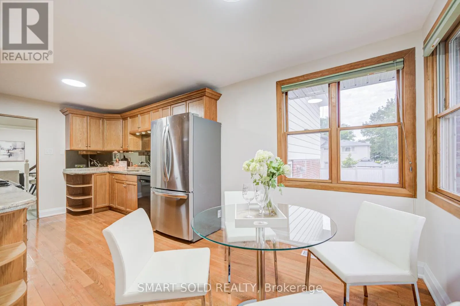 18 SHADY LANE CRESCENT