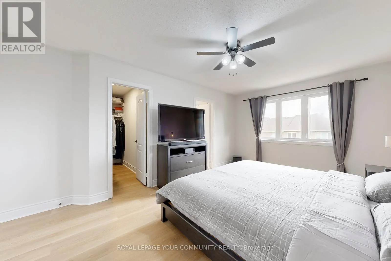 3 RUSTWOOD ROAD