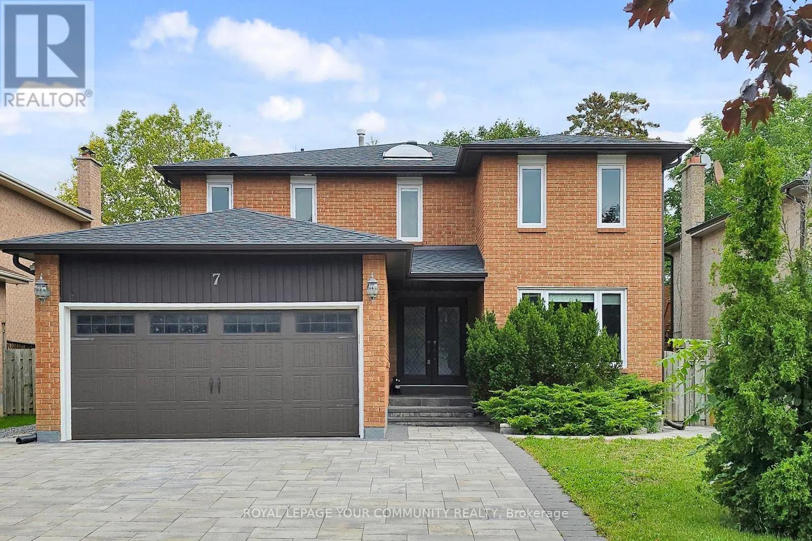 7 SHAFTSBURY AVENUE