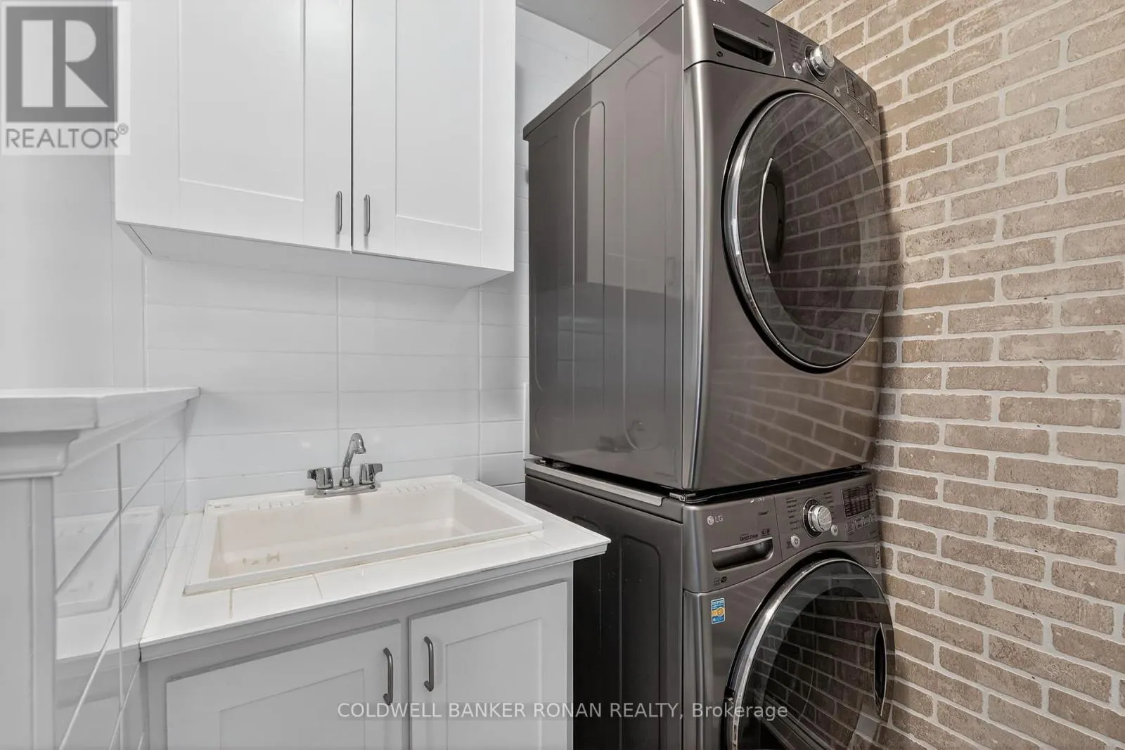 22 MULOCK DRIVE