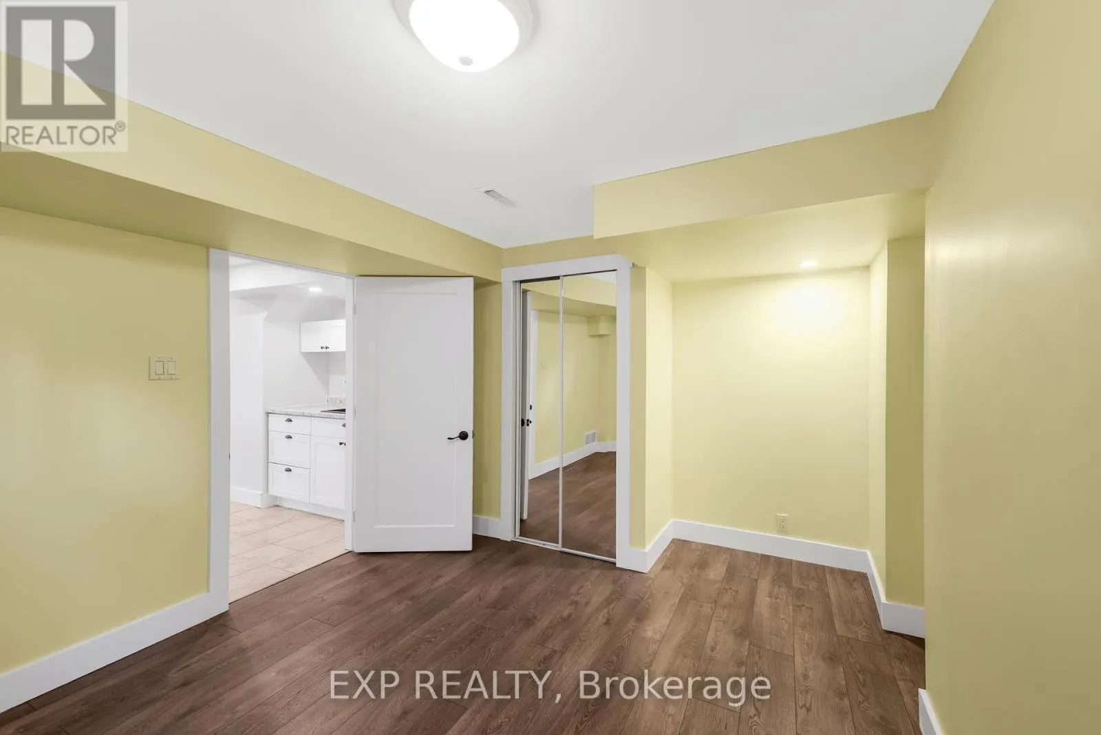 308 JOHN BOWSER CRESCENT