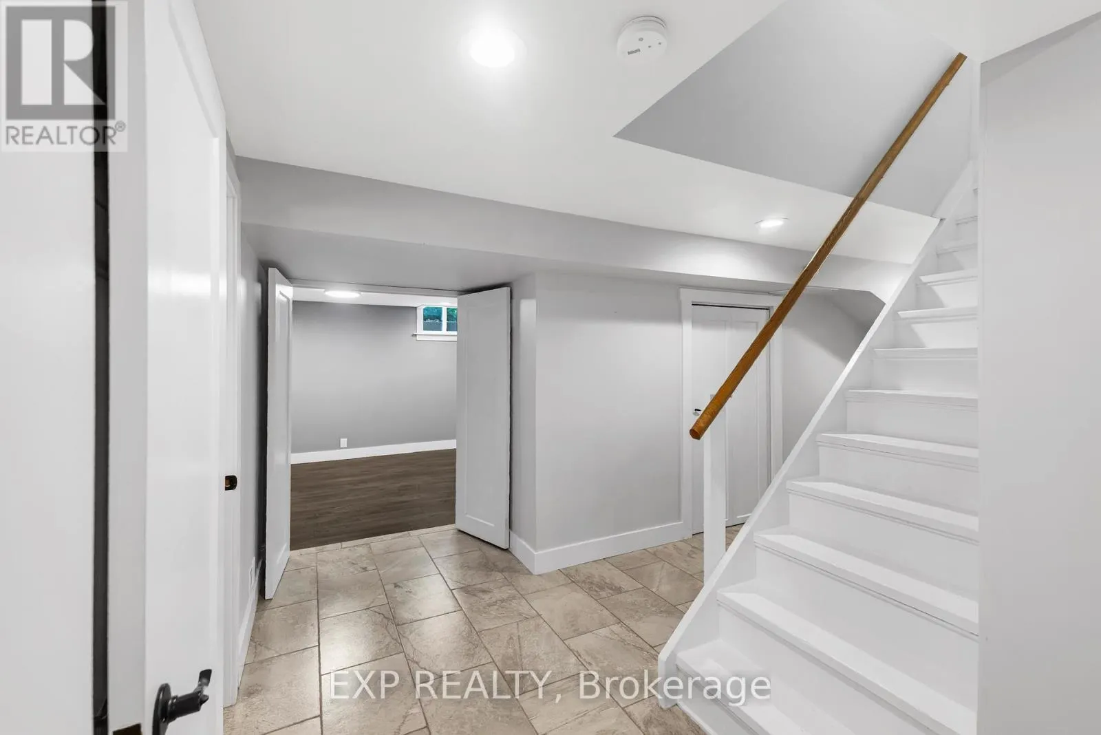 308 JOHN BOWSER CRESCENT