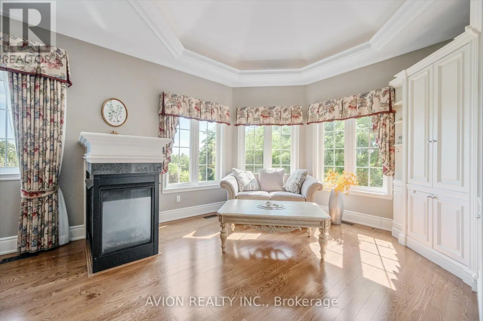 37 FRYBROOK CRESCENT