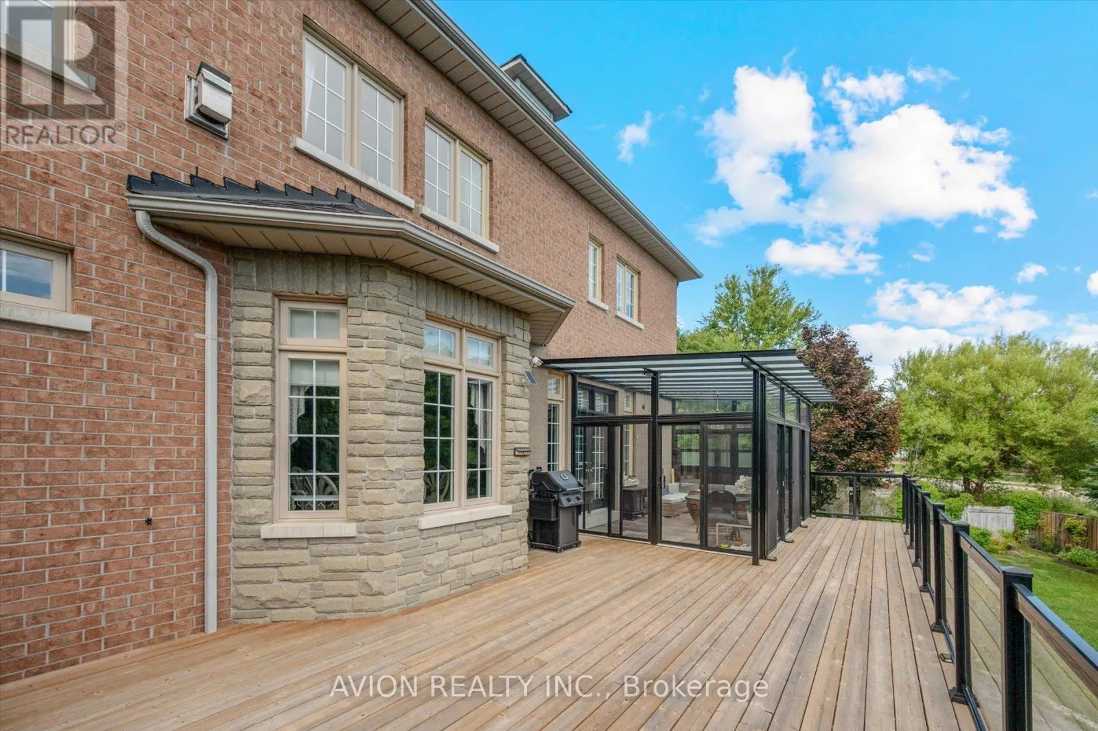 37 FRYBROOK CRESCENT