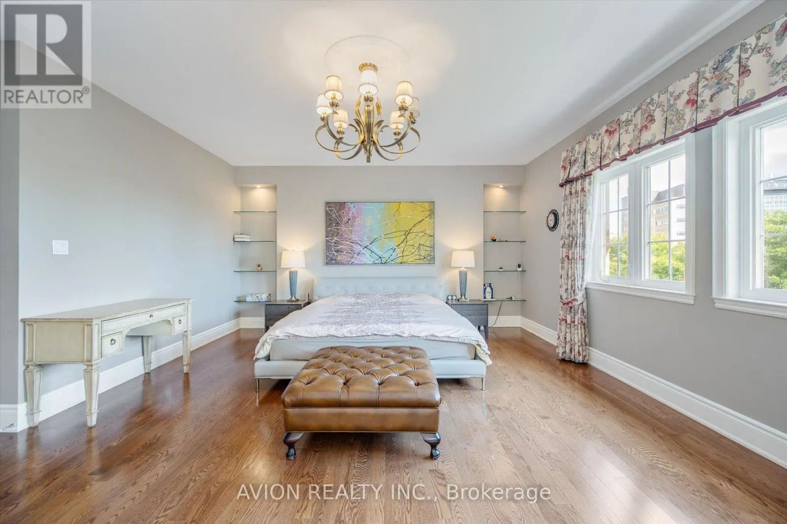 37 FRYBROOK CRESCENT