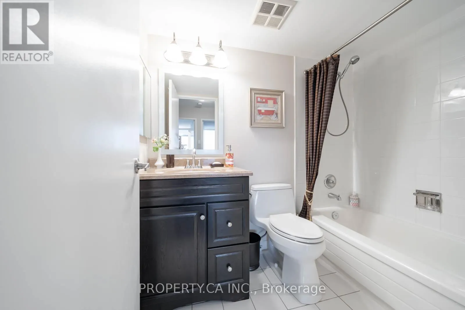 605 - 7460 BATHURST STREET