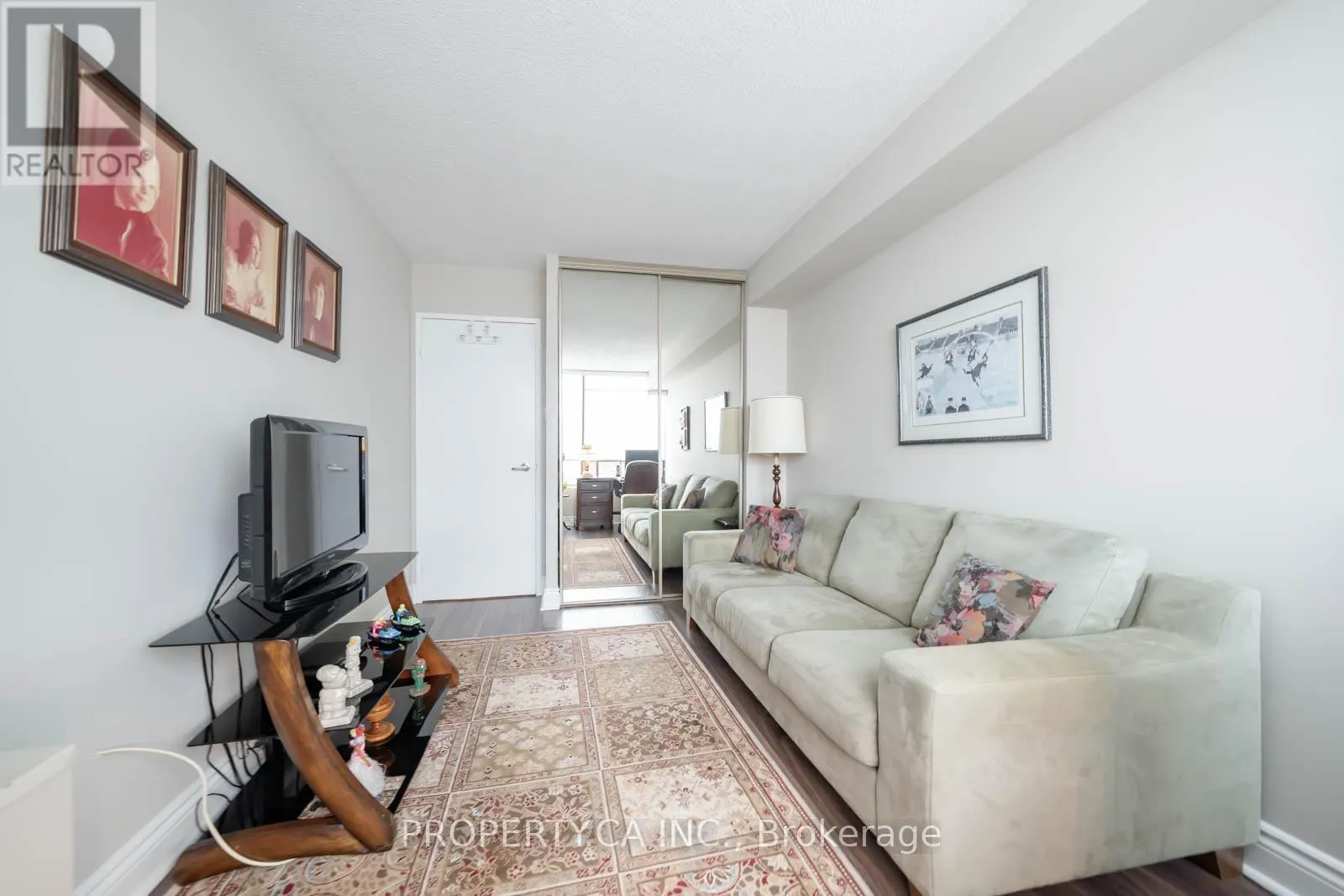 605 - 7460 BATHURST STREET