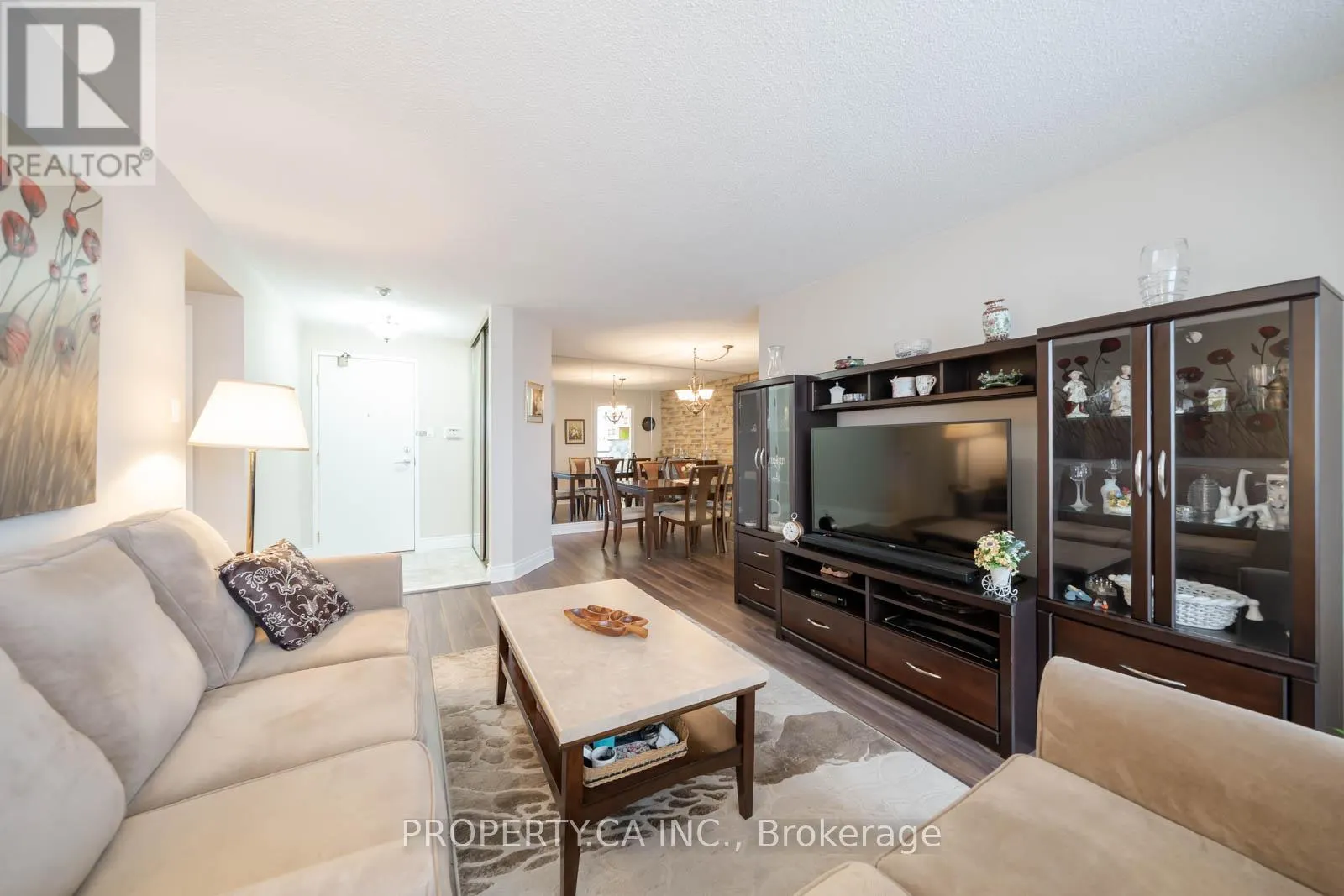 605 - 7460 BATHURST STREET