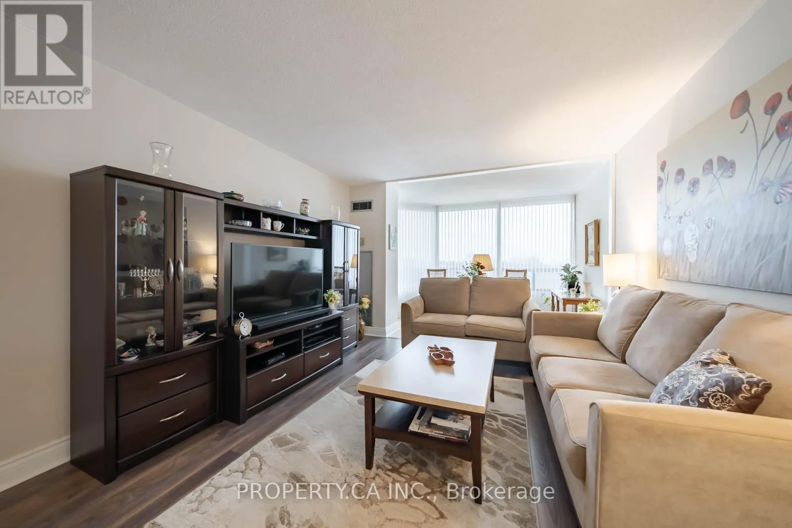 605 - 7460 BATHURST STREET