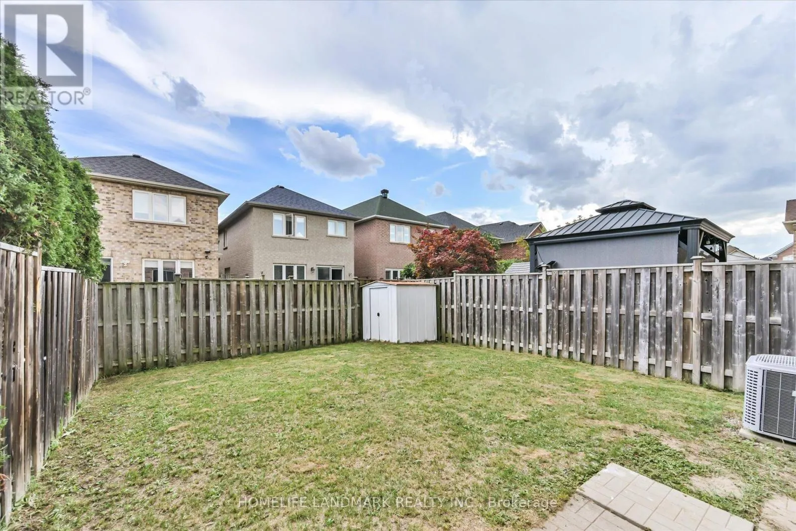 206 VENICE GATE DRIVE