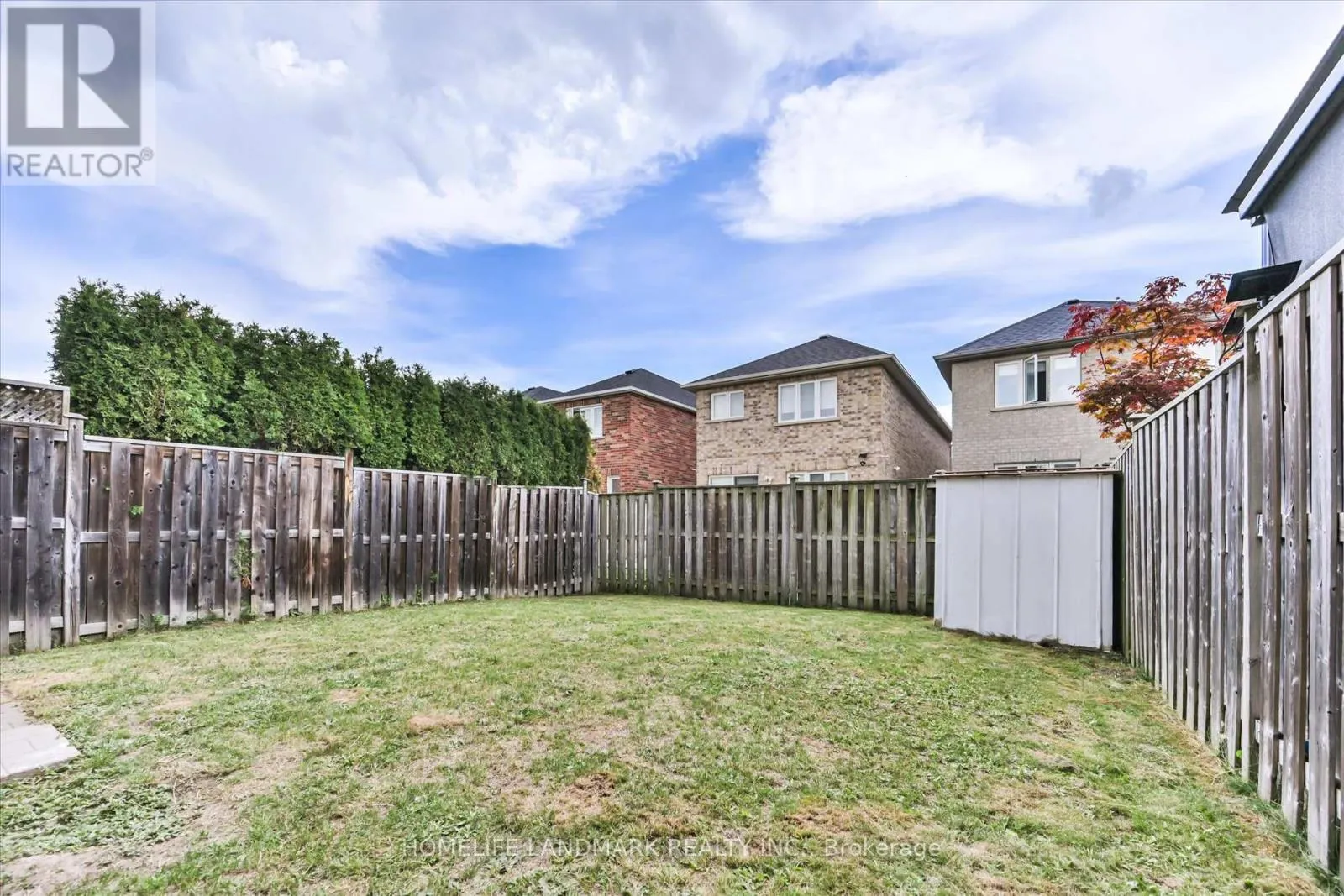 206 VENICE GATE DRIVE