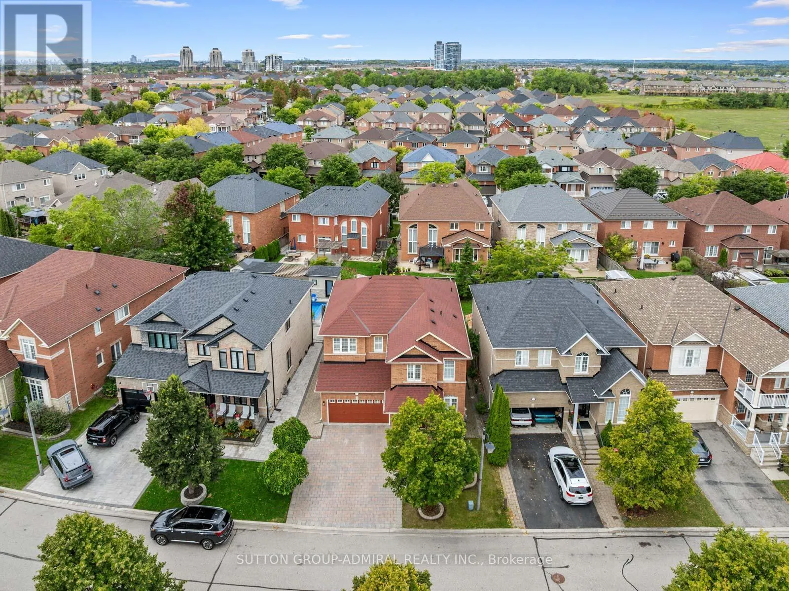 16 APPLEVIEW ROAD