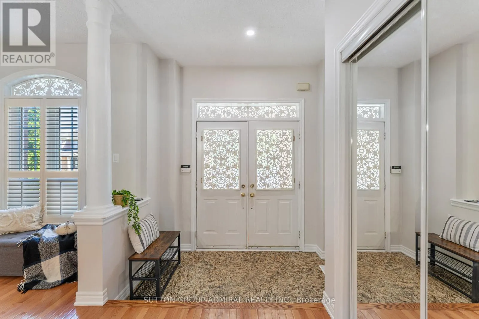 16 APPLEVIEW ROAD