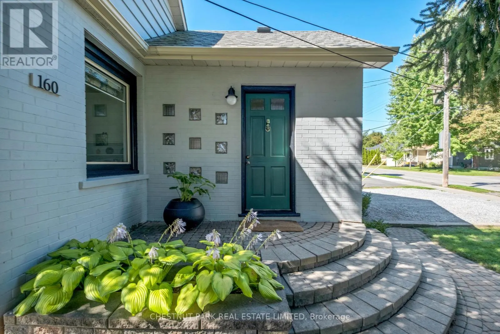 160 VICTORIA DRIVE