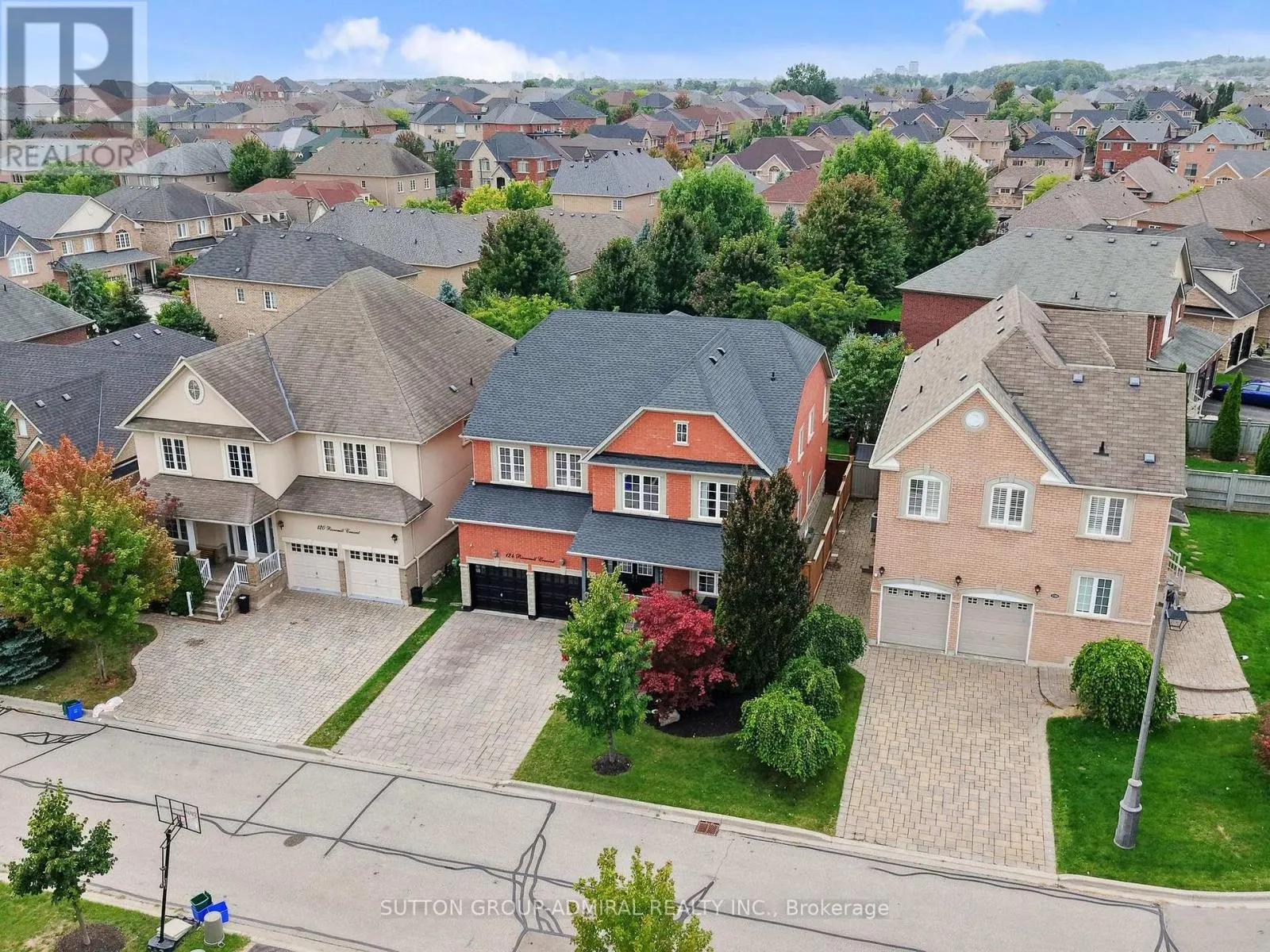 124 RIVERMILL CRESCENT