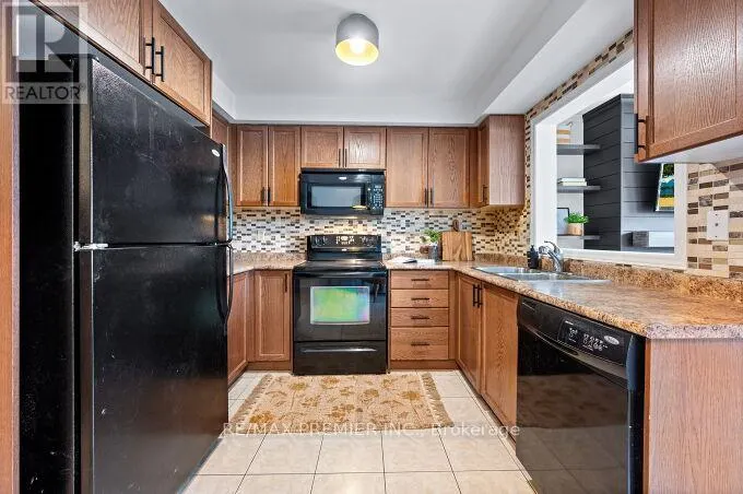 78 KEYSTAR COURT