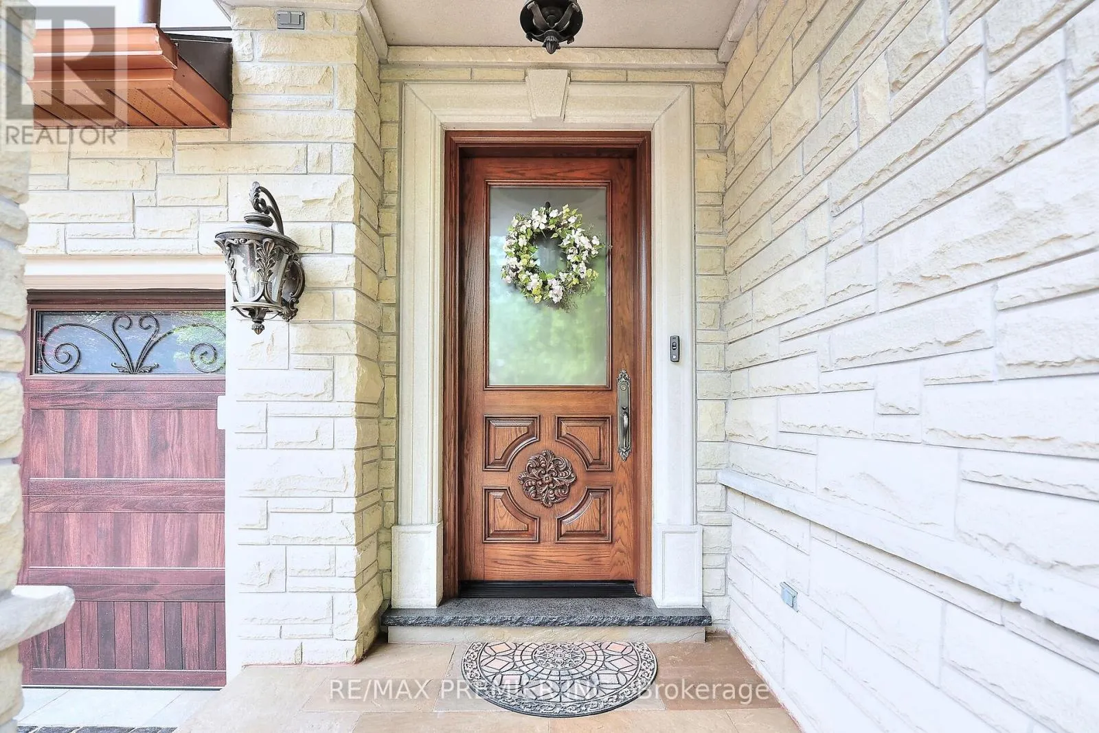 111 ARISTA GATE