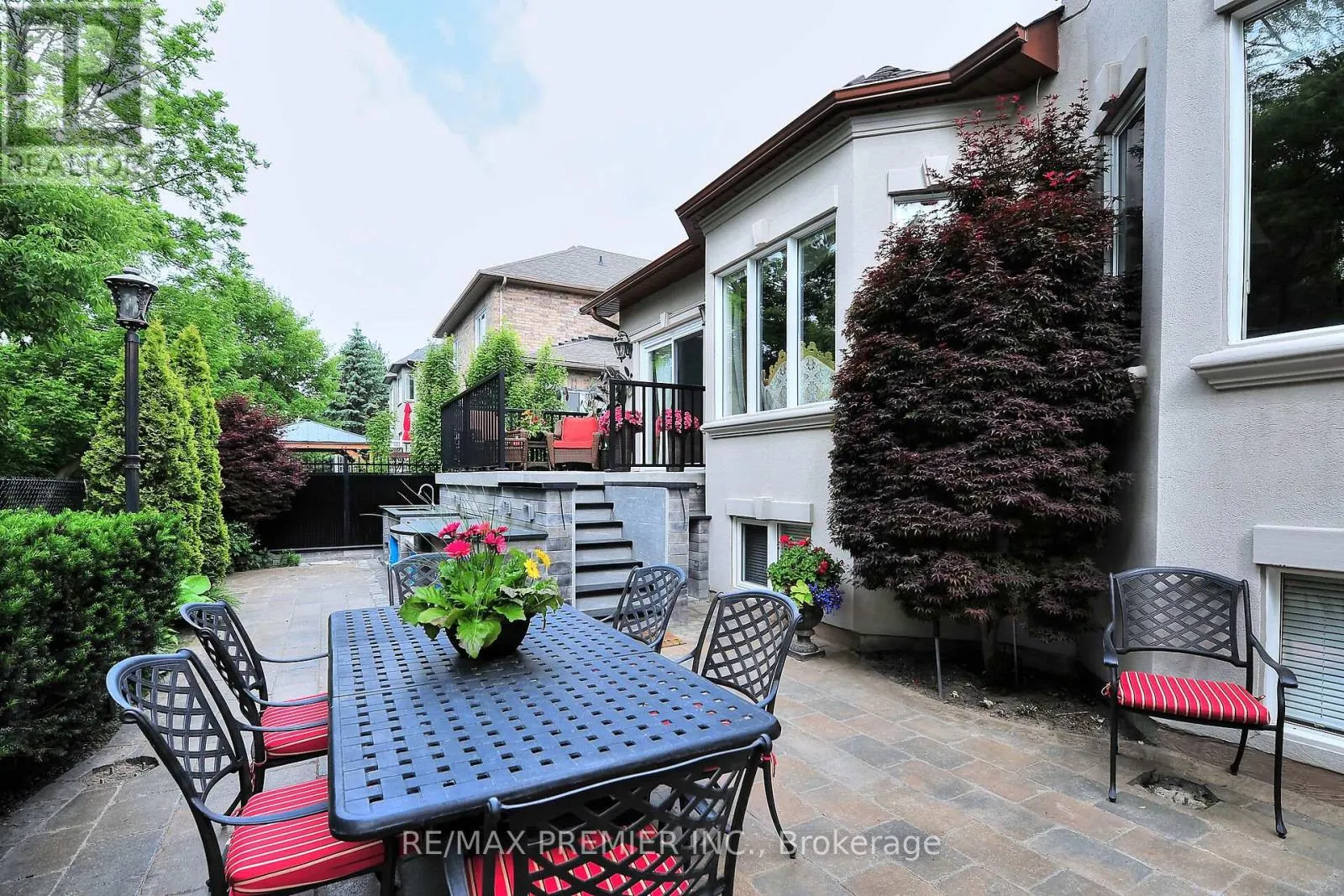 111 ARISTA GATE