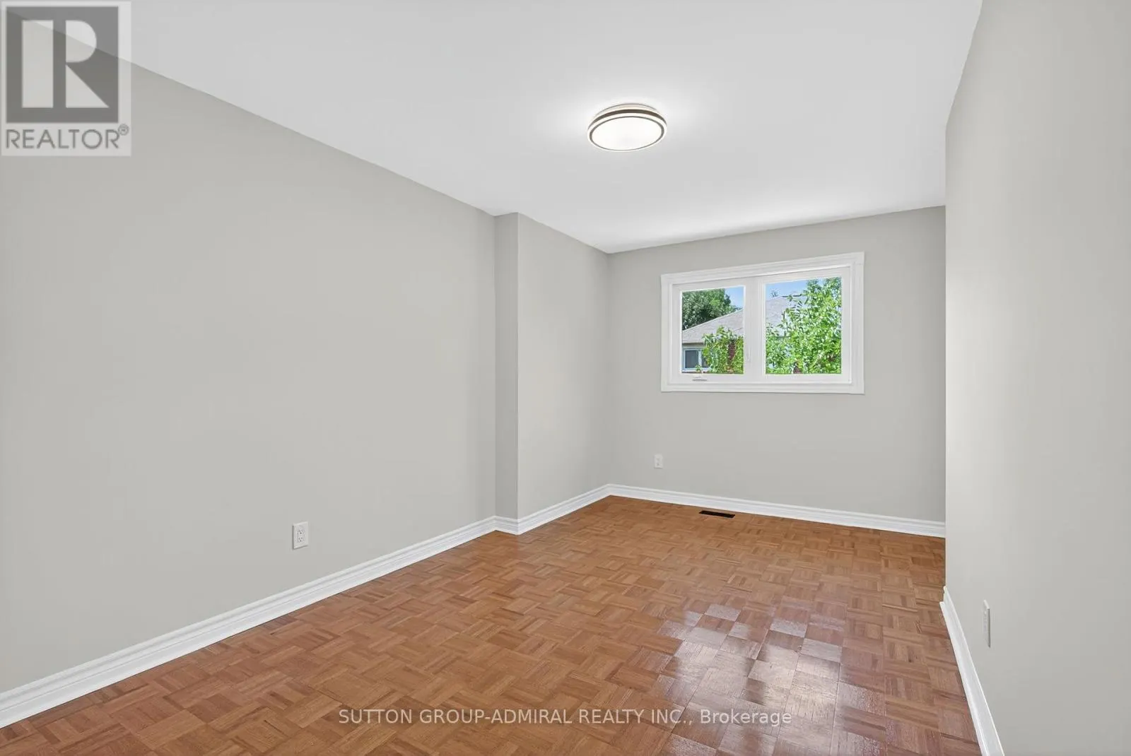 43 KEREMEOS CRESCENT