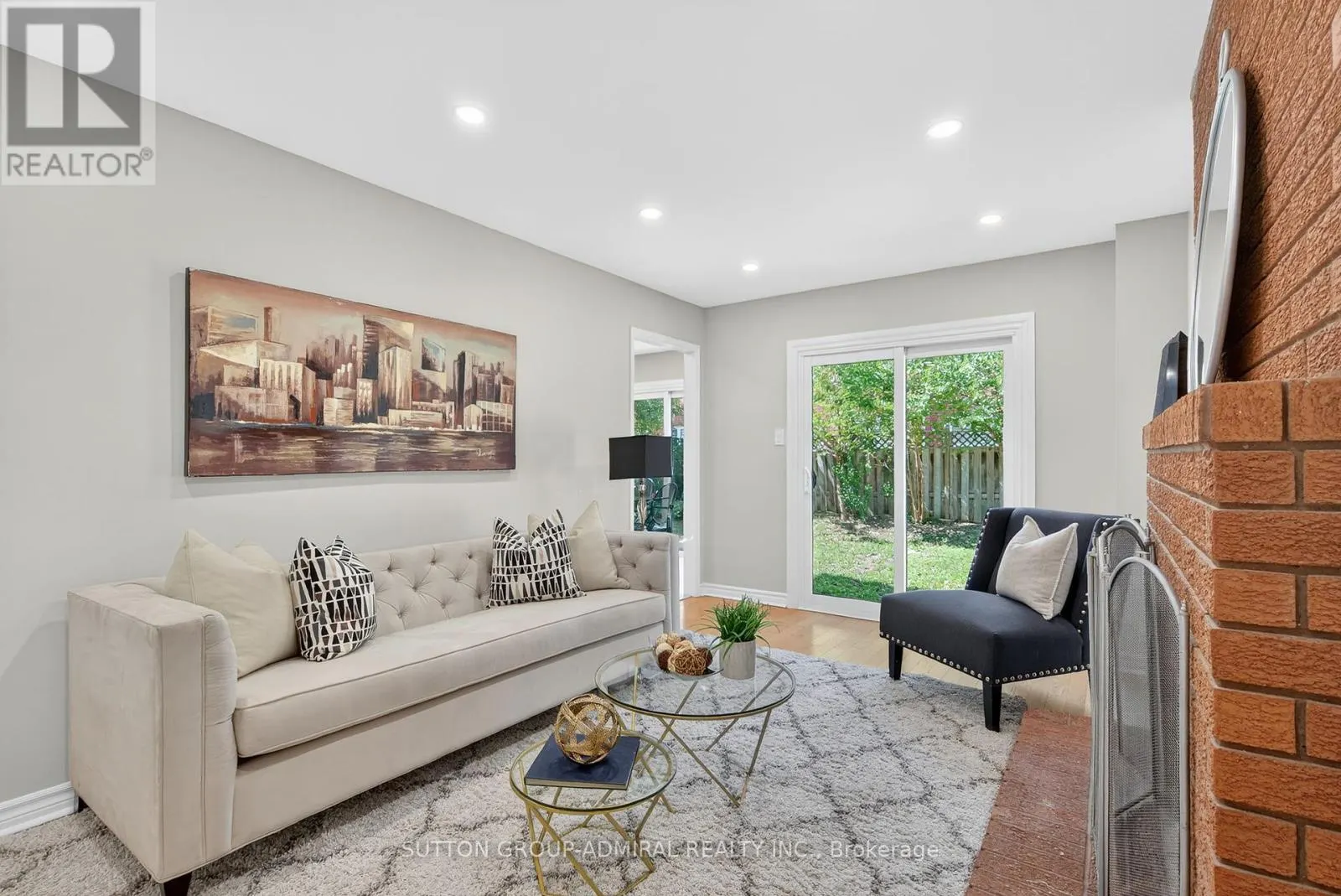 43 KEREMEOS CRESCENT