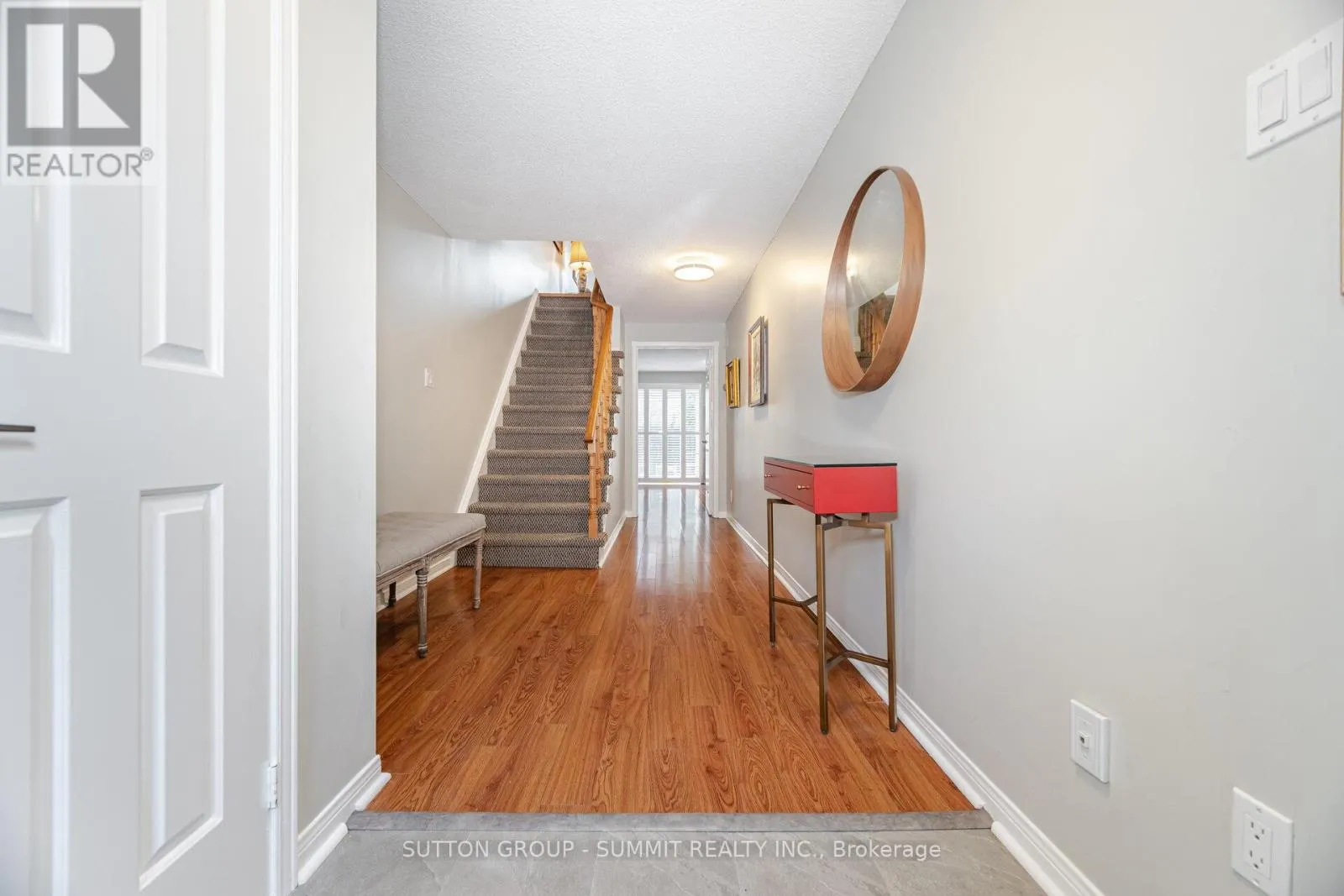 55 - 55 CONFEDERATION WAY