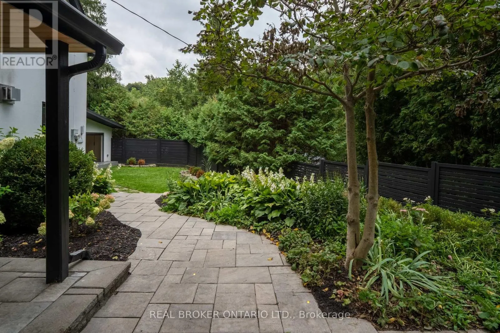 20 LASKAY LANE