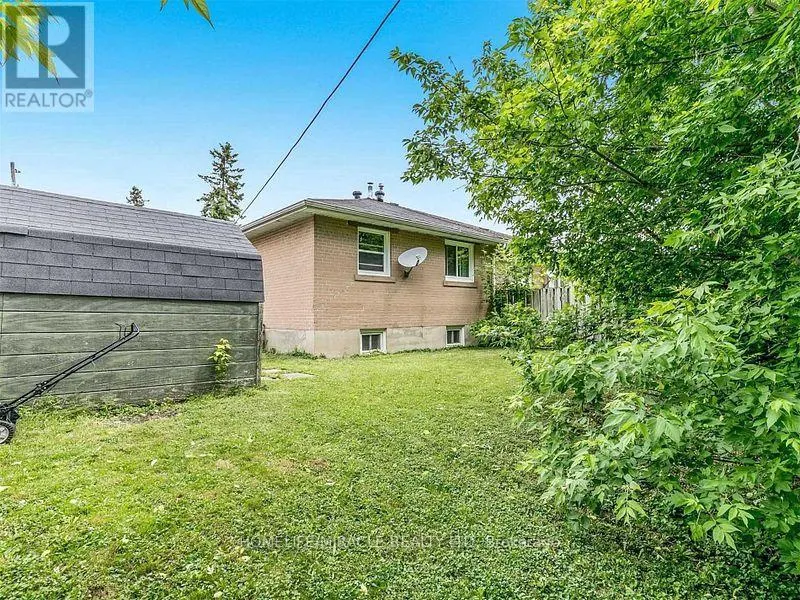 LOWER - 124 SHELDON AVENUE