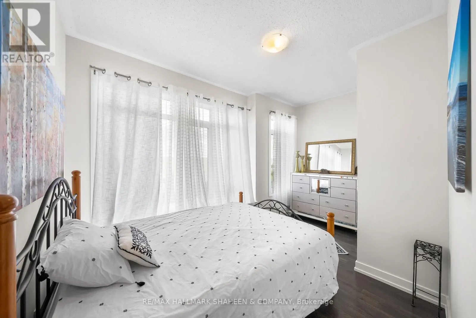 46 TROON AVENUE