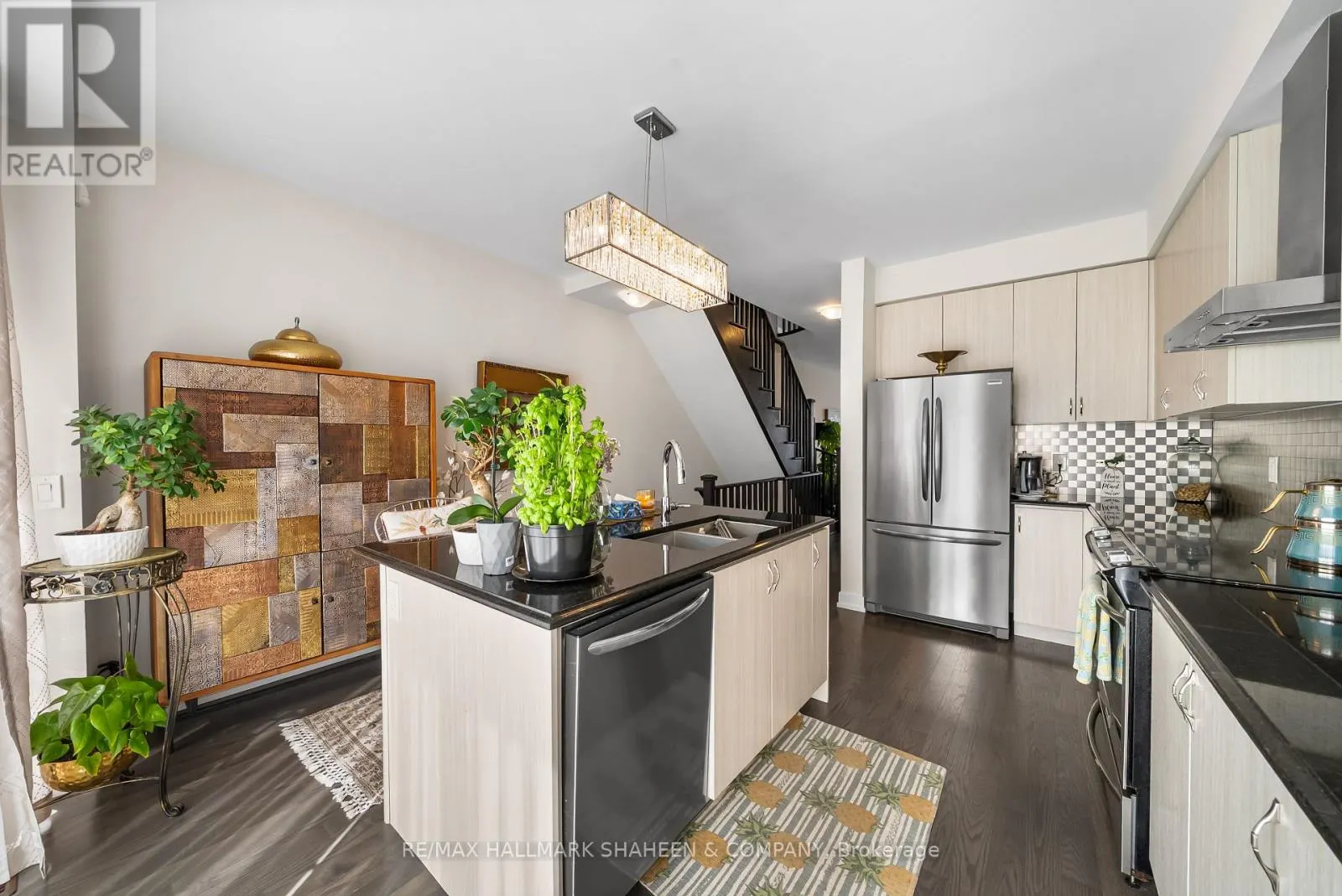 46 TROON AVENUE