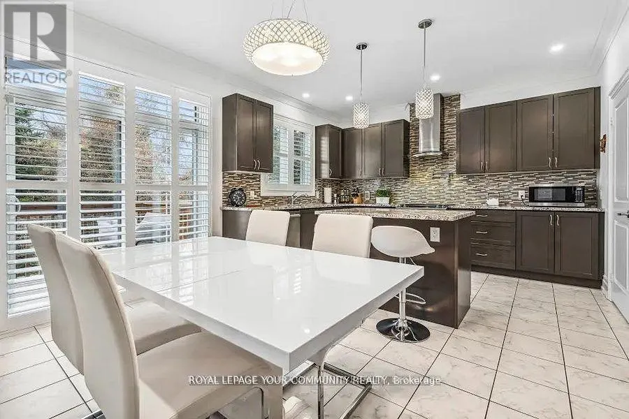 54 PRAIRIE GRASS CRESCENT