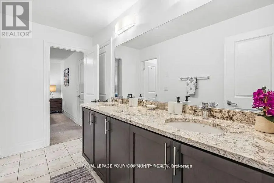 54 PRAIRIE GRASS CRESCENT