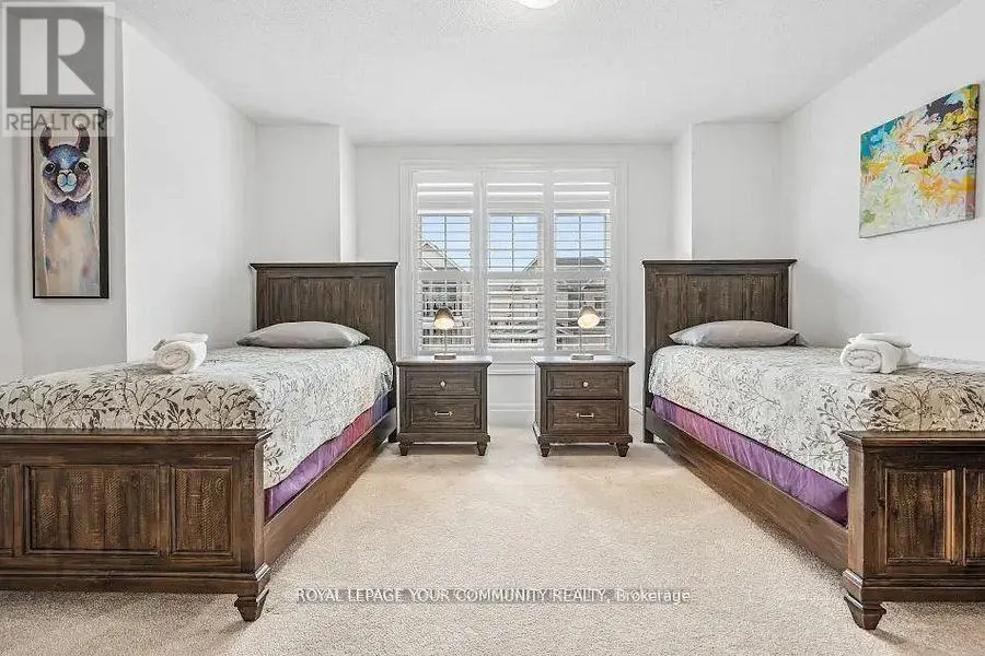 54 PRAIRIE GRASS CRESCENT
