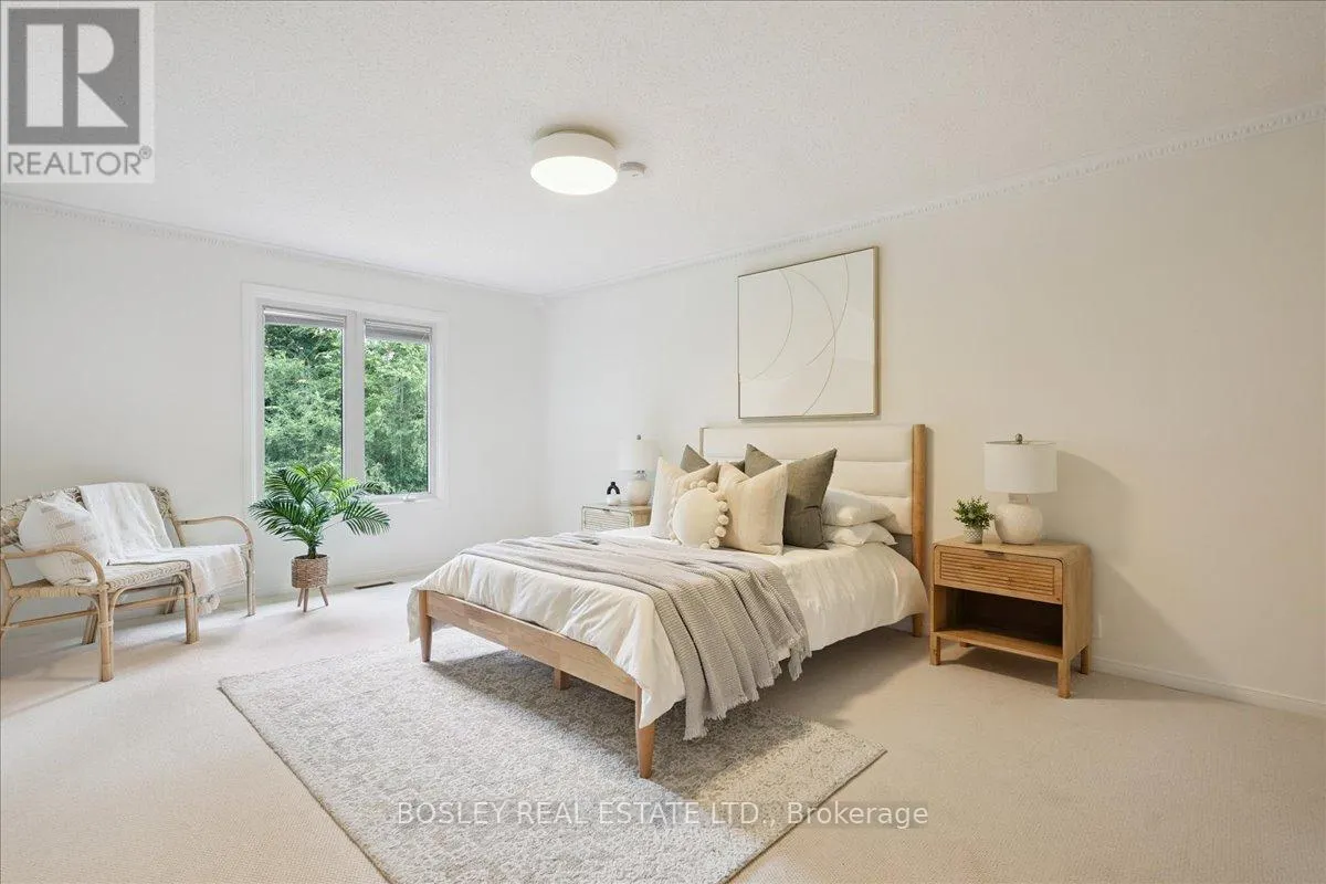 50 SIMMONS CRESCENT