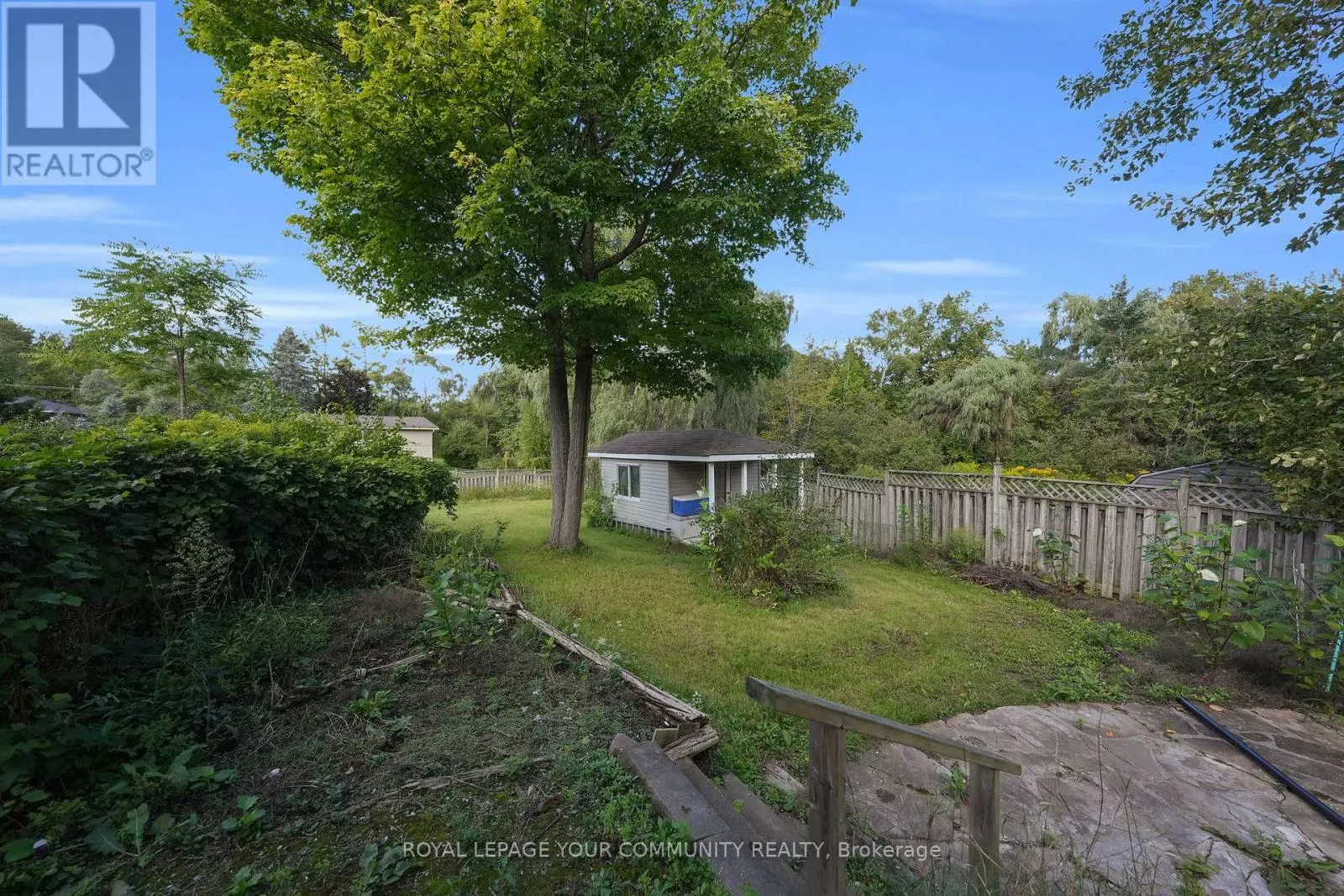 44 BEAVERDALE CRESCENT