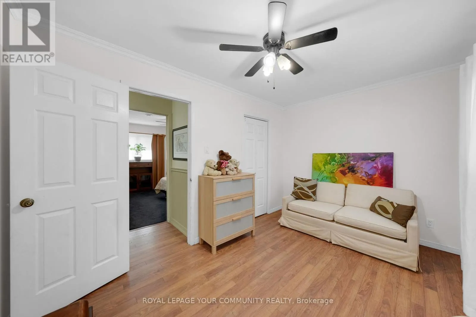 44 BEAVERDALE CRESCENT