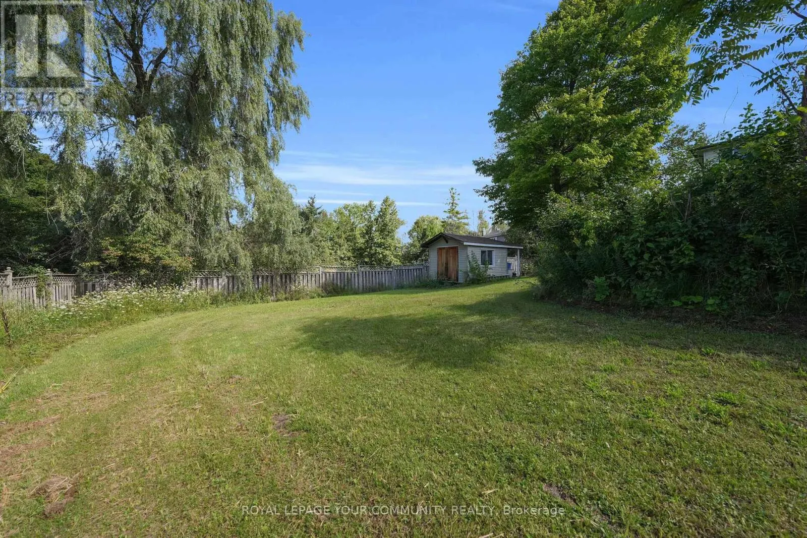 44 BEAVERDALE CRESCENT