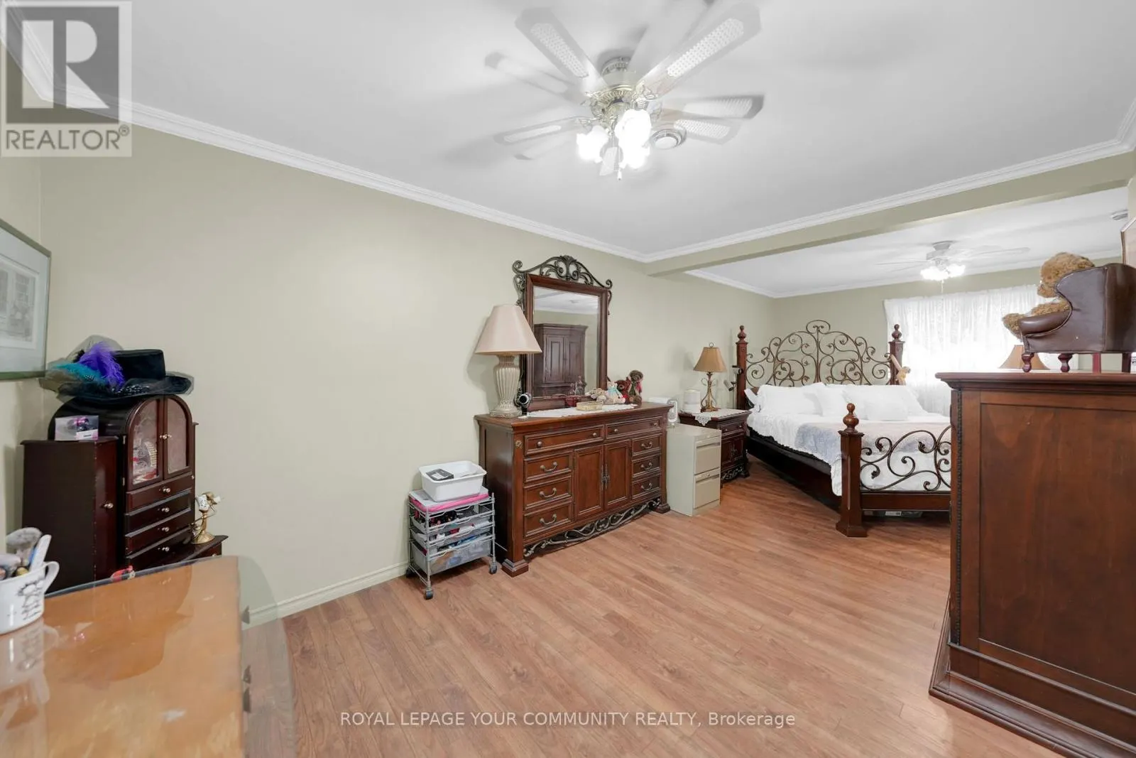 44 BEAVERDALE CRESCENT
