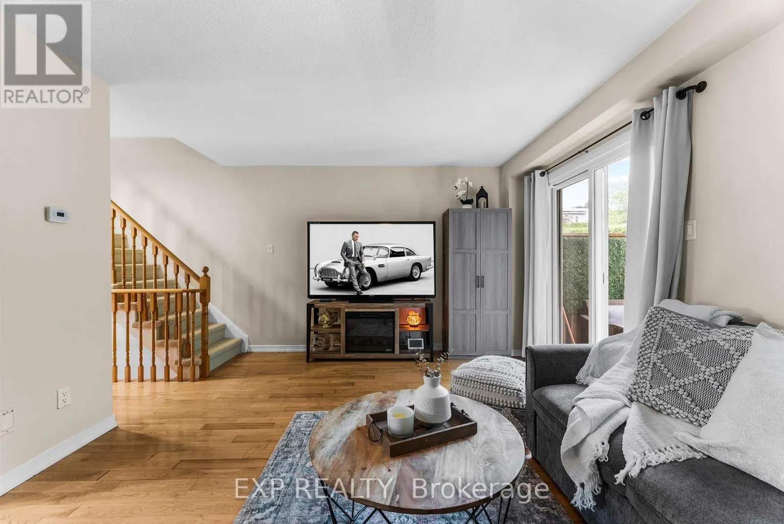 119 SPRING ROAD