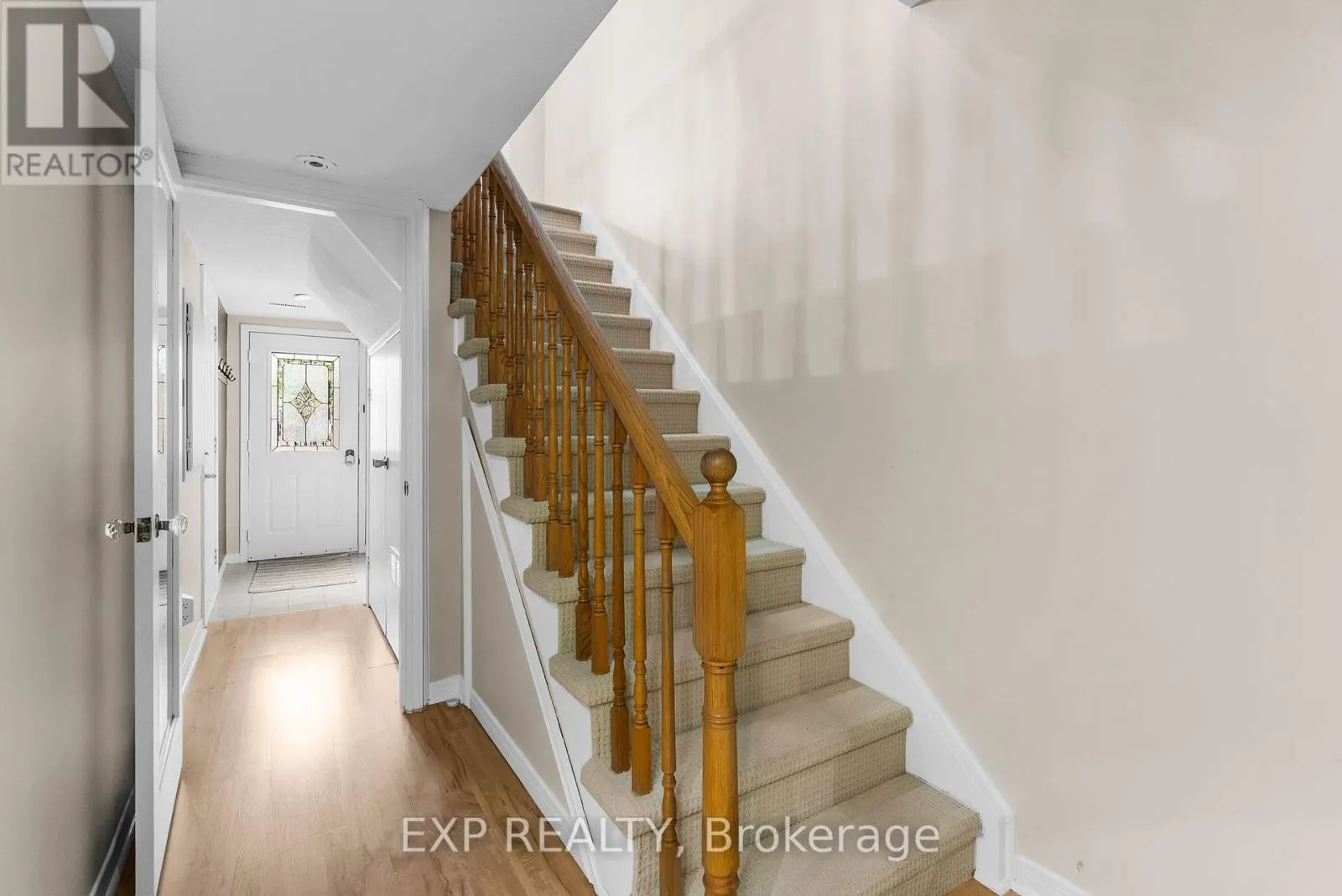 119 SPRING ROAD