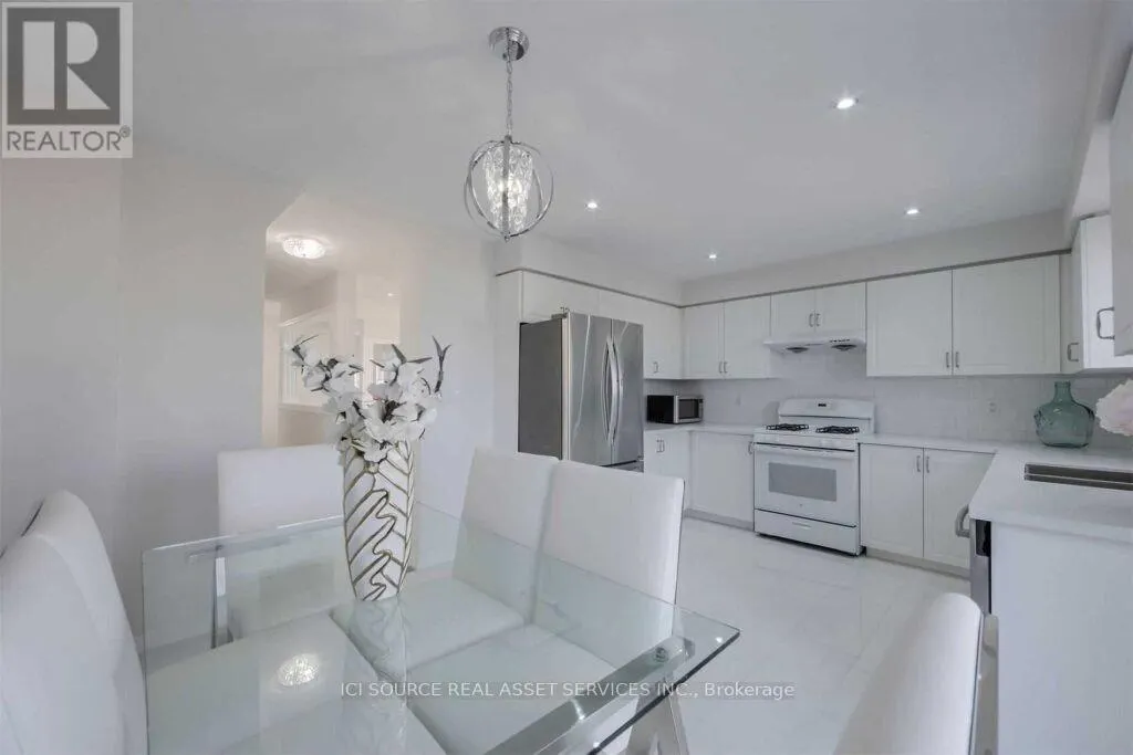 353 SILKEN LAUMANN DRIVE
