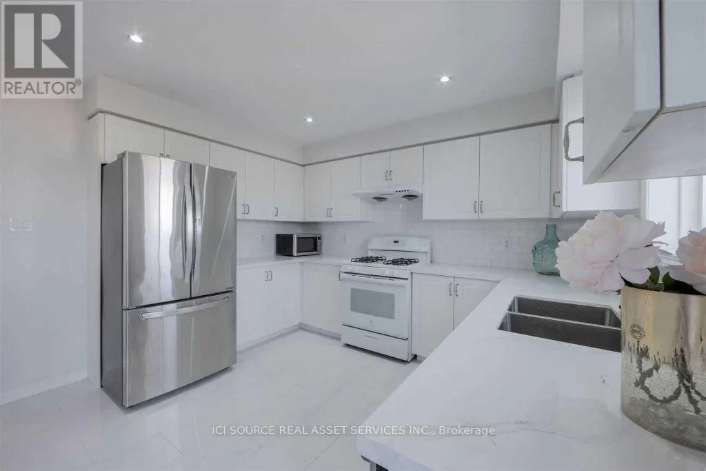 353 SILKEN LAUMANN DRIVE