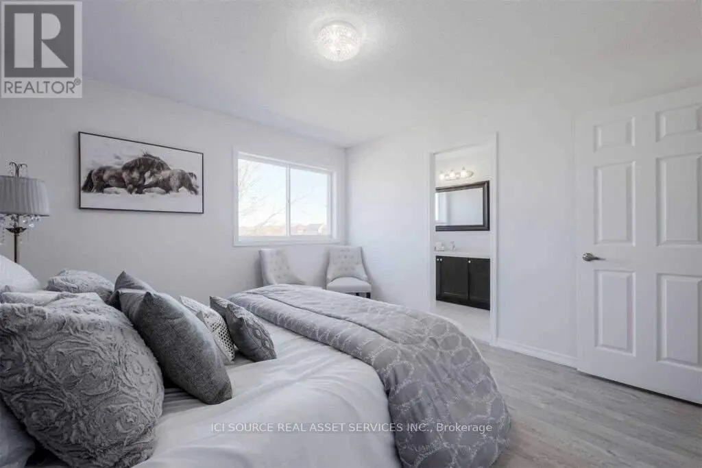 353 SILKEN LAUMANN DRIVE